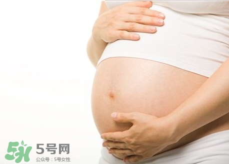 郁美凈孕婦可以用嗎？郁美凈可以防妊娠紋嗎？