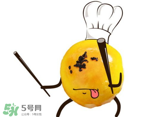 蛋黃酥可以用微波爐烤嗎？微波爐可以做蛋黃酥嗎？
