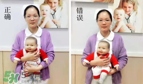 抱新生兒可以晃動嗎？抱新生兒的正確方法圖