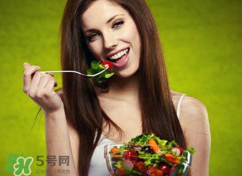 舌癌早期到晚期要多久？舌癌晚期一般能活多久
