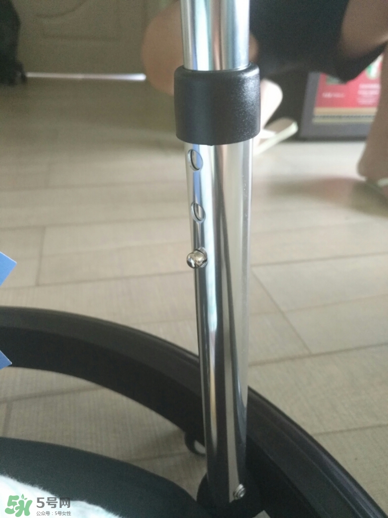 學(xué)步車哪個(gè)牌子的好？寶寶幾個(gè)月可以坐學(xué)步車？