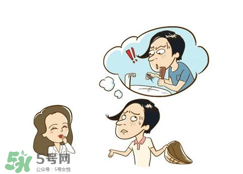 掉頭發(fā)與腎虛有關(guān)系嗎？掉頭發(fā)與熬夜有關(guān)系嗎