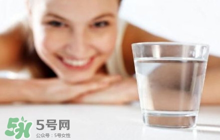 飲用水含微塑料有什么危害？飲用水中的微塑料怎么來的