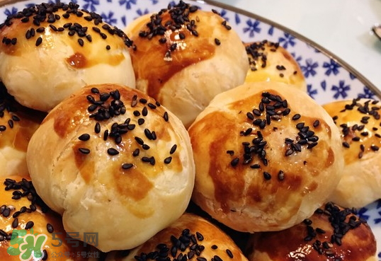 蛋黃酥是什么味道？蛋黃酥味道怎么樣？
