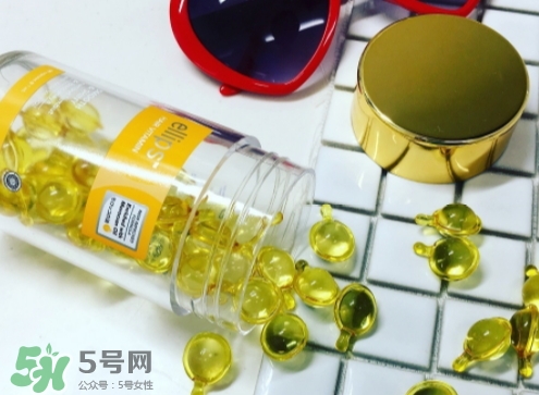 ellips護(hù)發(fā)膠囊怎么用？ellips護(hù)發(fā)精油的用法
