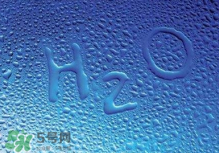 凈化水可以養(yǎng)魚嗎？?jī)艋梢詻_奶粉嗎