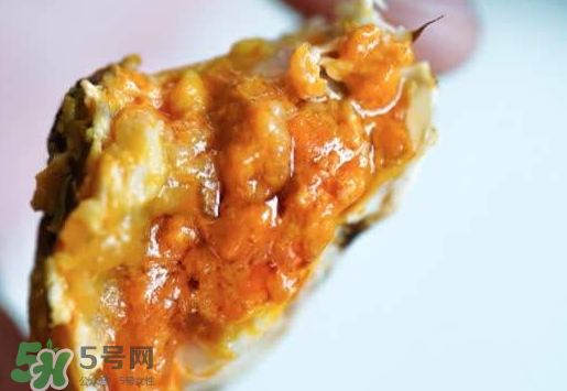 啤酒蒸大閘蟹好吃嗎？啤酒蒸大閘蟹怎么吃？