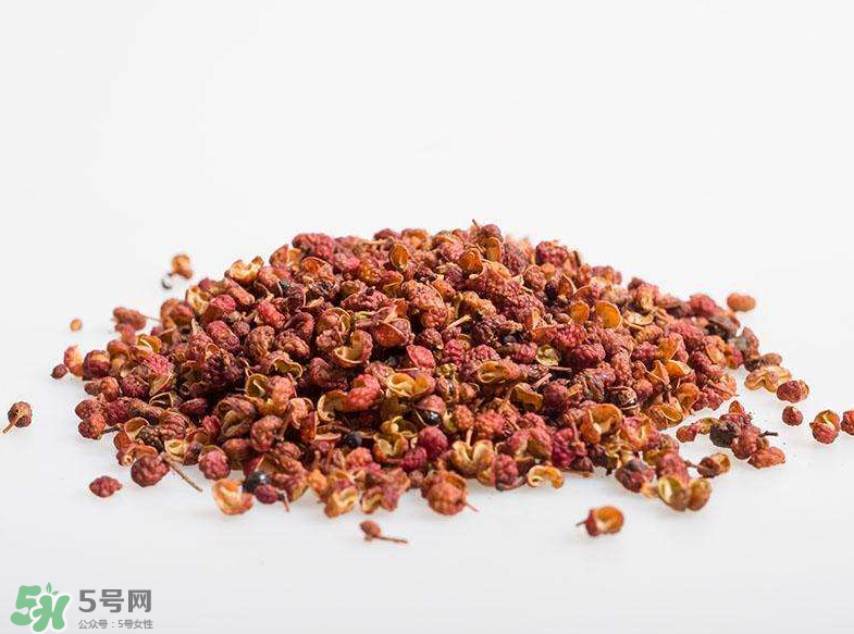 花椒泡腳有什么好處？花椒泡腳可以天天泡嗎？