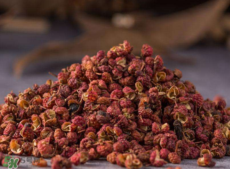 花椒泡腳有什么好處？花椒泡腳可以天天泡嗎？