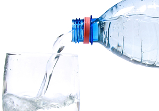 國(guó)家飲用水標(biāo)準(zhǔn)是什么？飲用水和礦泉水的區(qū)別