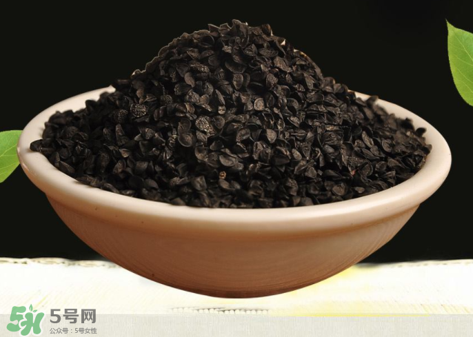 韭菜籽可以生吃嗎？韭菜籽生吃還是熟吃？