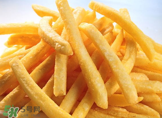 薯條可以用微波爐加熱嗎？薯條怎么加熱？