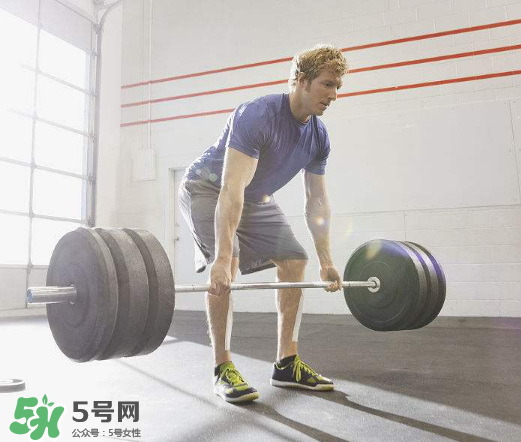 硬拉能練腰嗎？硬拉能提高性功能嗎？