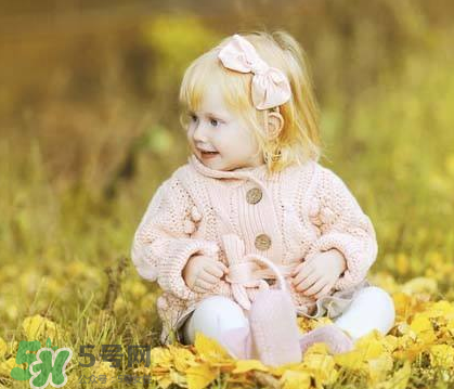 秋季寶寶怎么穿衣服？秋季寶寶穿什么？