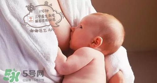 寶寶睡覺出汗多還要蓋被嗎？寶寶睡覺出汗多怎么辦？