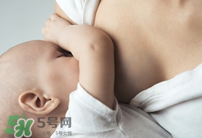 母乳能做什么？母乳可以放冰箱保鮮多久？