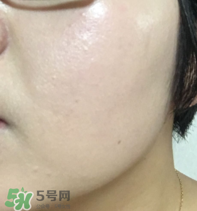 芭比波朗蟲(chóng)草菁華粉底液怎么樣 是BB霜嗎