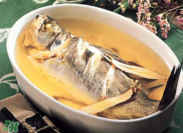 秋季養(yǎng)生食譜有哪些？秋季健康靠這些