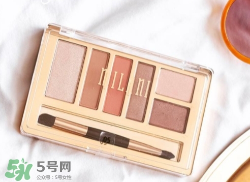 milani六色眼影盤(pán)5號(hào)盤(pán)怎么畫(huà)_試色