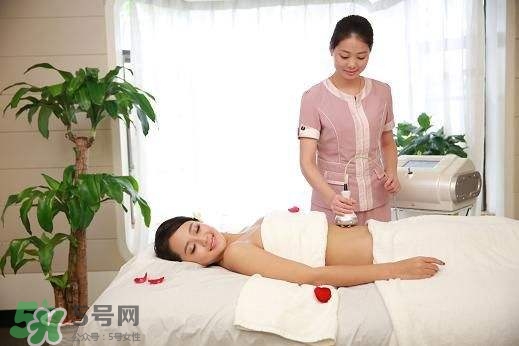 產(chǎn)后吸脂價(jià)格多少？產(chǎn)后吸脂減肥對(duì)健康有影響嗎？