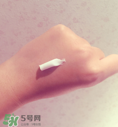花王護(hù)手霜好用嗎？花王護(hù)手霜功效測評