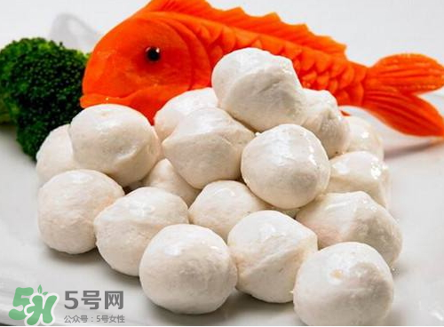 鯉魚(yú)可以做魚(yú)丸嗎？鯉魚(yú)魚(yú)丸怎么做好吃？
