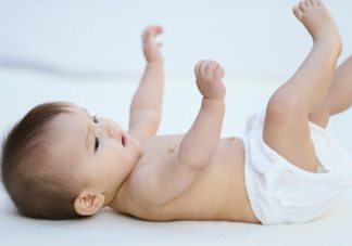 生孩子臍帶怎么剪？臍帶晚剪有什么影響？