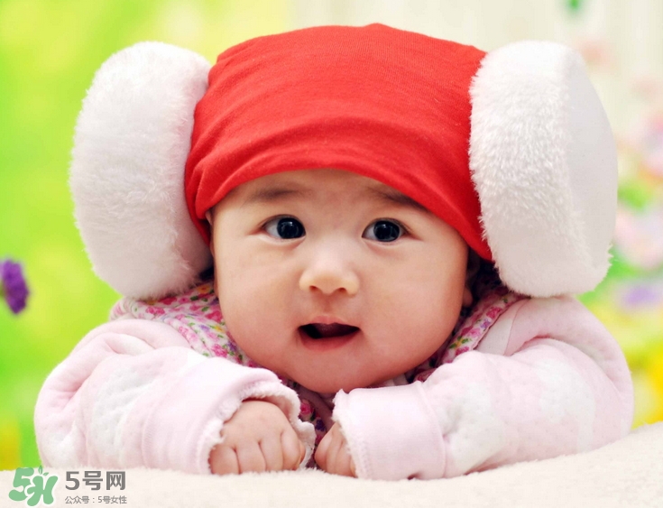 寶寶發(fā)燒抽搐正常嗎？寶寶發(fā)燒抽搐怎么辦？
