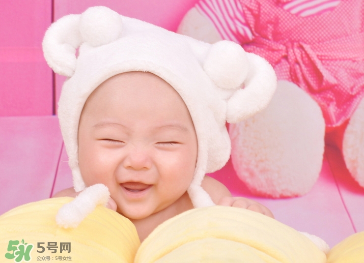 寶寶定型枕有用嗎什么時(shí)候用？
