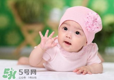 寶寶發(fā)燒出汗后可以洗澡嗎？寶寶發(fā)燒出汗好嗎？