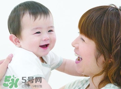 寶寶什么時候?qū)W會說話？怎么教寶寶說話？