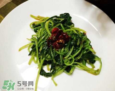蘿卜纓要焯水嗎？蘿卜纓不能和什么一起吃