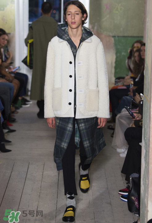 burberry2017秋冬系列怎么樣_好看嗎_款式有哪些？