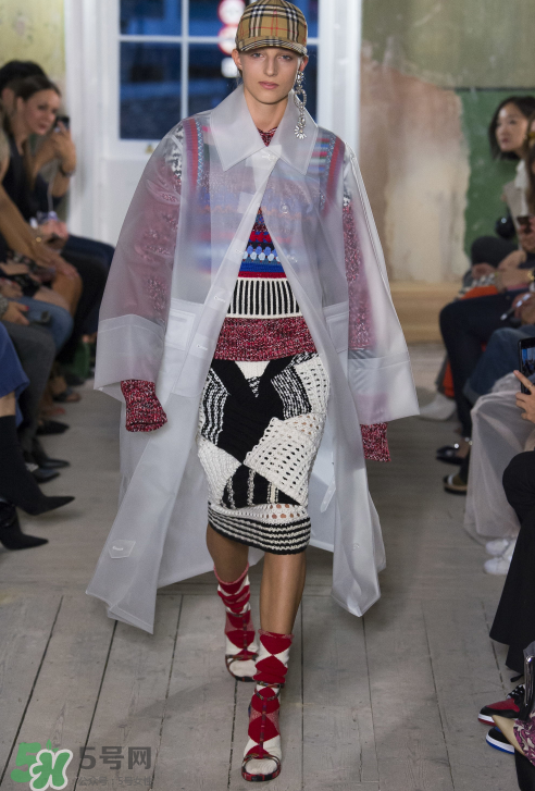 burberry2017秋冬系列怎么樣_好看嗎_款式有哪些？