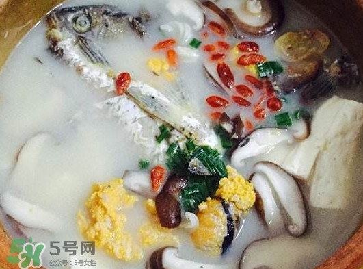 鯽魚湯可以放香菇嗎？香菇鯽魚湯的做法