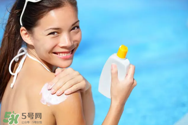 皮膚白不怕曬就不需要涂防曬？關(guān)于防曬的謠言