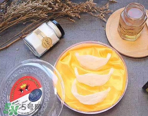 魚(yú)膠和燕窩的功效哪個(gè)好？魚(yú)膠和燕窩的區(qū)別