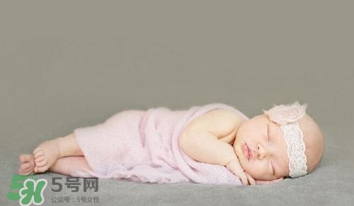 勒博耶分娩法的具體步驟是什么？勒博耶分娩法有哪些優(yōu)點？