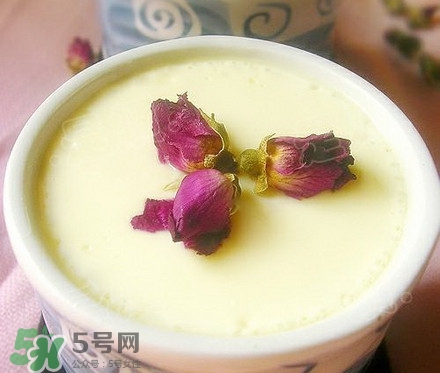 助產(chǎn)食物有哪些？孕婦生孩子時(shí)吃點(diǎn)什么？