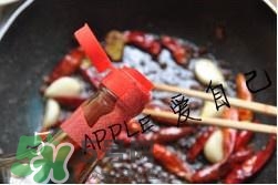 香辣蟹怎么做最好吃？香辣蟹怎么處理螃蟹？