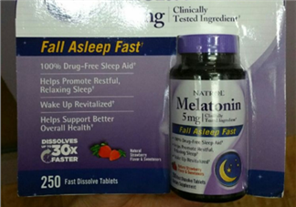 褪黑素可以吃?xún)善瑔幔客屎谒胤谜f(shuō)明
