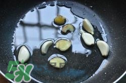 香辣蟹怎么做最好吃？香辣蟹怎么處理螃蟹？