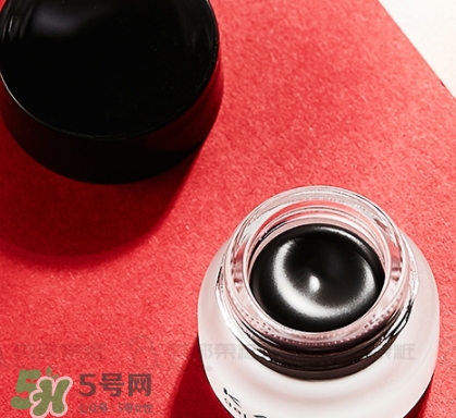 kate眼線(xiàn)膏怎么樣_和美寶蓮眼線(xiàn)膏哪個(gè)好