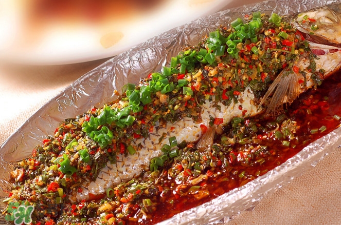 釣鯇魚用什么魚餌？鯇魚怎么做好吃