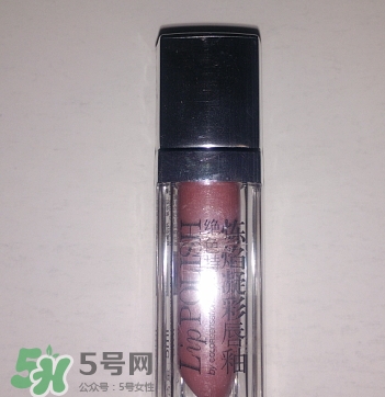 美寶蓮唇釉m500豆沙色適合黃皮嗎？