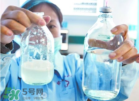 生理鹽水怎么洗鼻子？生理鹽水洗鼻子難受嗎？
