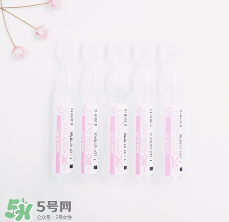 生理鹽水能泡隱形眼鏡嗎？生理鹽水能泡美瞳嗎？
