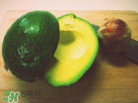 牛油果豐胸嗎？牛油果怎么吃豐胸？吃多久有效？