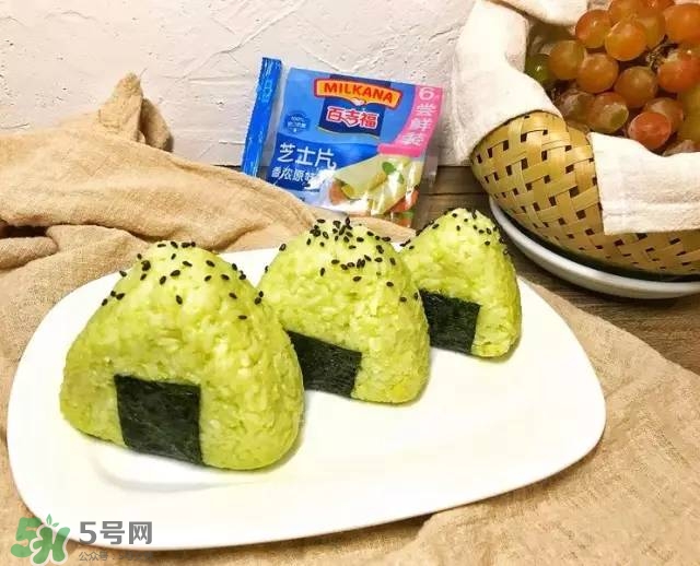 牛油果沙拉怎么做？牛油果沙拉用什么醬？