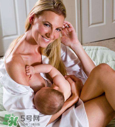 寶寶突然不吃母乳了怎么回事？寶寶不吃母乳是為什么？